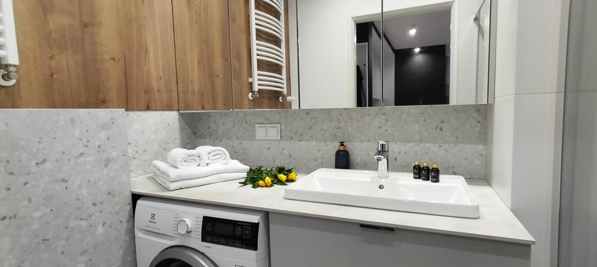 Cicha Przystan Apartamenty Whiteblue Sauna&Fitness&Parking Колобжег Экстерьер фото